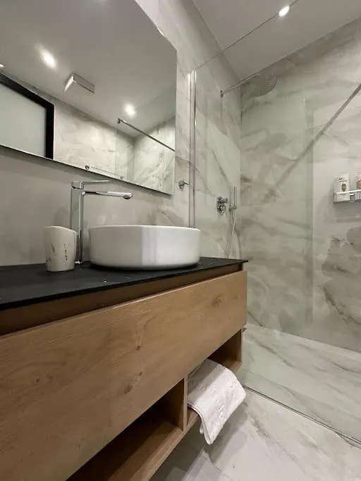Elegant Studio - Tirana City Center Albania